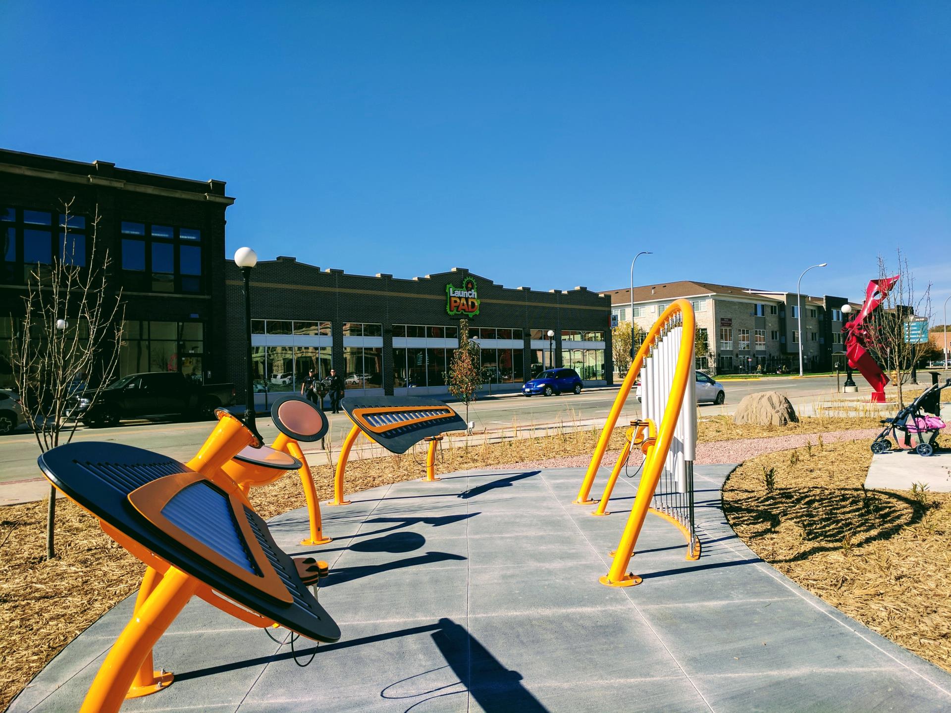 Pearl St Park music equipment